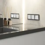 Розетка влагозащитная с защитной крышкой и шторкамиWerkel a064013 от ImperiumLoft