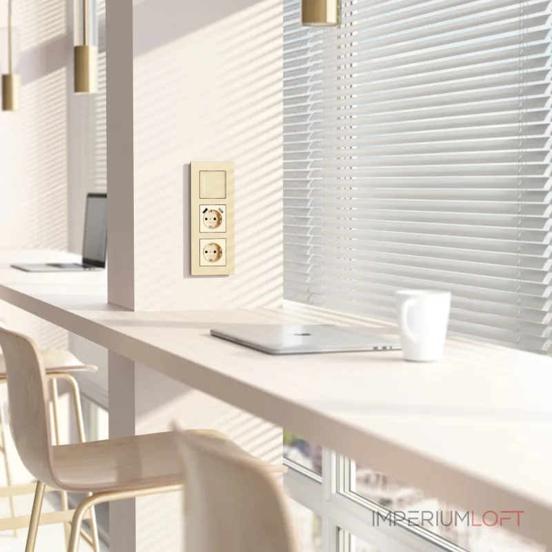 Рамка на 3 поста AluMax Werkel a066335