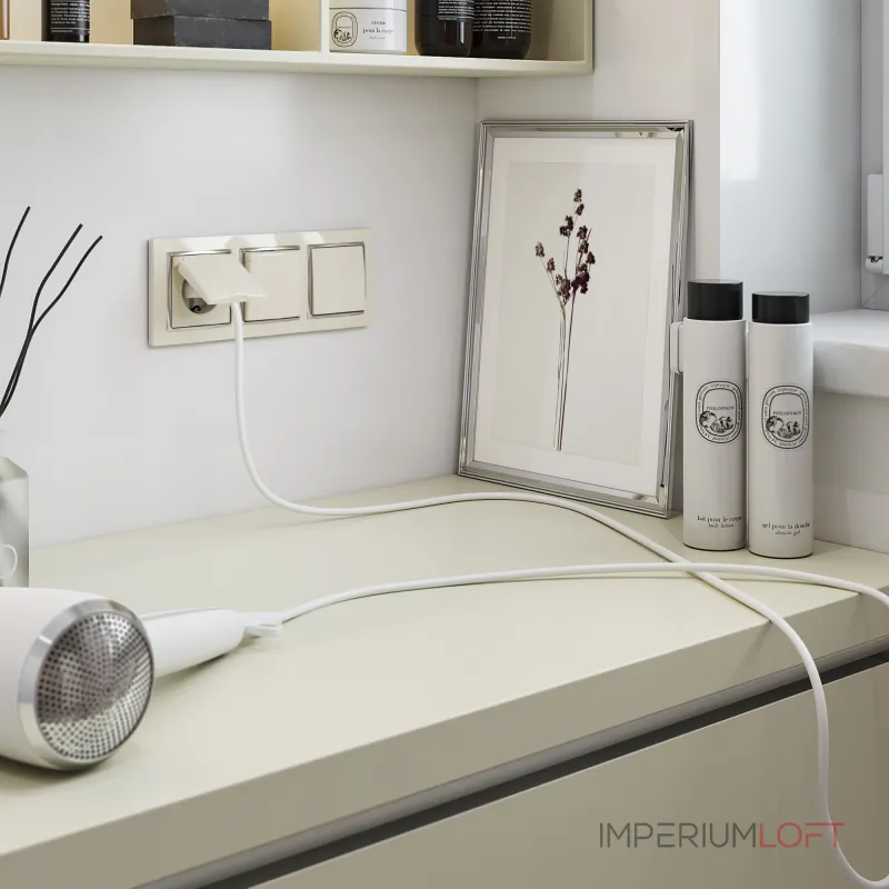 Розетка влагозащитная с защитной крышкой и шторками Werkel a051491