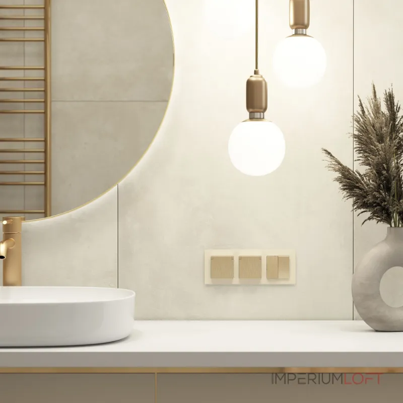 Розетка влагозащитная с защитной крышкой и шторкамиWerkel a069604 от ImperiumLoft