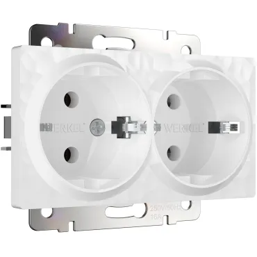 Розетка двойная с заземлением Werkel W1272001