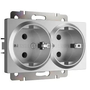 Розетка двойная с заземлением Werkel W1172006