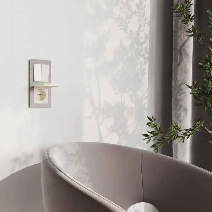 Розетка влагозащитная с защитной крышкой и шторкамиWerkel a069595 от ImperiumLoft